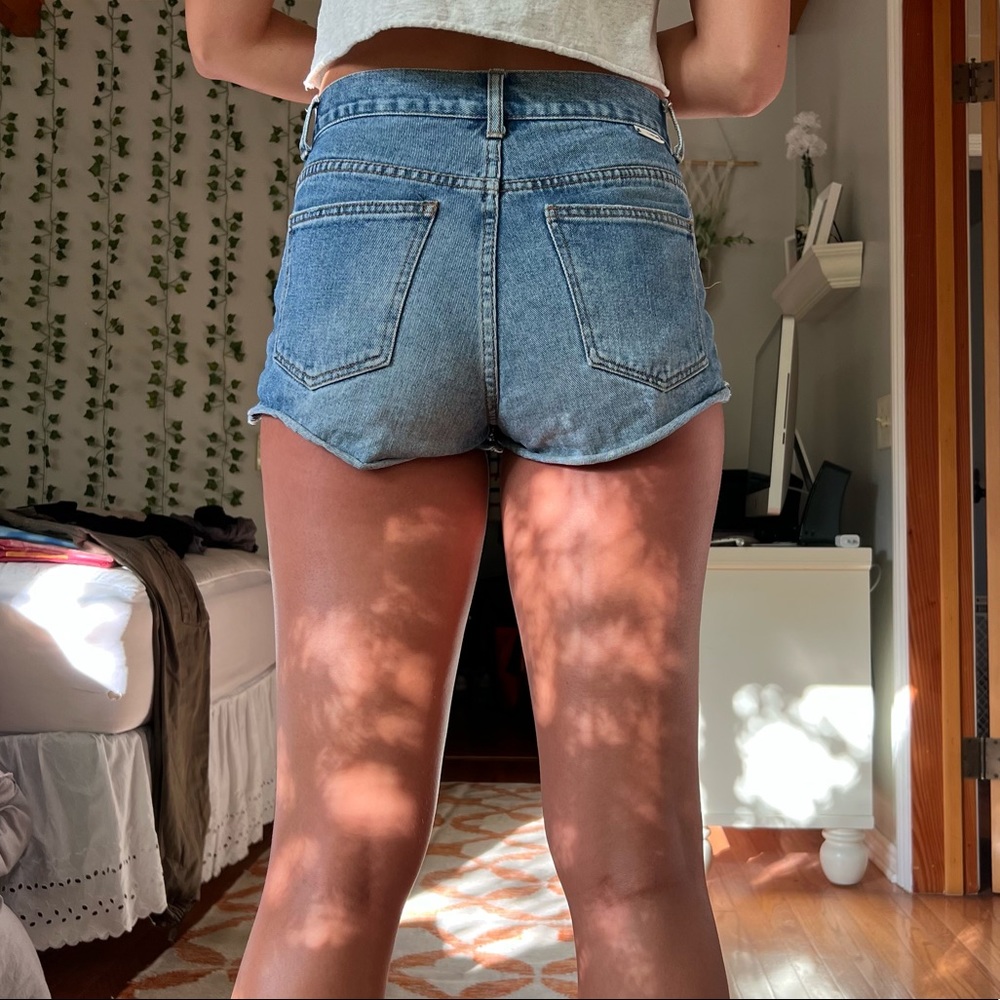 Billabong Cheeky Midrise Jean Shorts - Picture 6 of 6